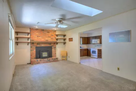 Living - 2121 Bolser Dr, Reading, OH 45215 photo 4 of 5