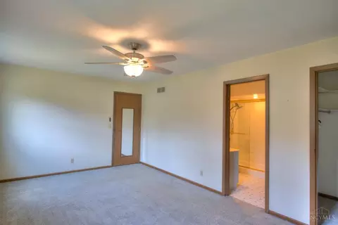 Bedroom - 2121 Bolser Dr, Reading, OH 45215 photo 1 of 6