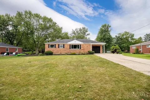 210 Furbee Dr, Mason, OH 45040