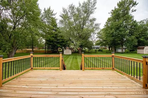 Exterior - 210 Furbee Dr, Mason, OH 45040 photo 2 of 8