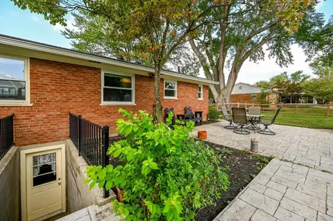 500 Wesley Dr, Cincinnati, OH 45244 photo 39