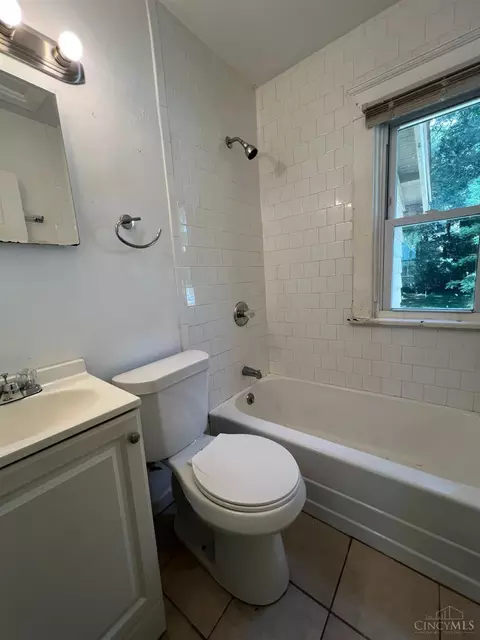 3132 Mapleleaf Ave, Cincinnati, OH 45213 photo 7