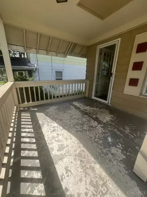 3132 Mapleleaf Ave, Cincinnati, OH 45213 photo 3