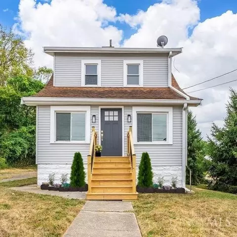 2015 Fairfax Ave, Cincinnati, OH 45207