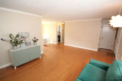 Living - 970 Gardner Rd, Kettering, OH 45429 photo 6 of 6