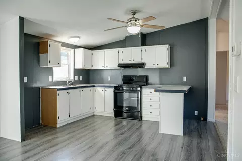3267 Old State Rd, Mount Orab, OH 45154 photo 7