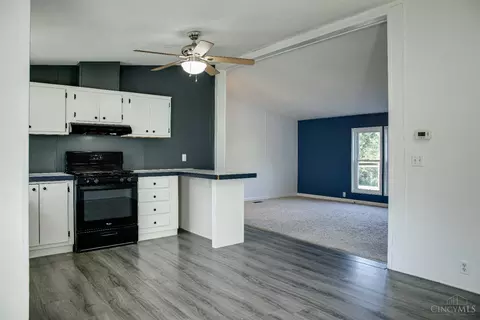 3267 Old State Rd, Mount Orab, OH 45154 photo 8