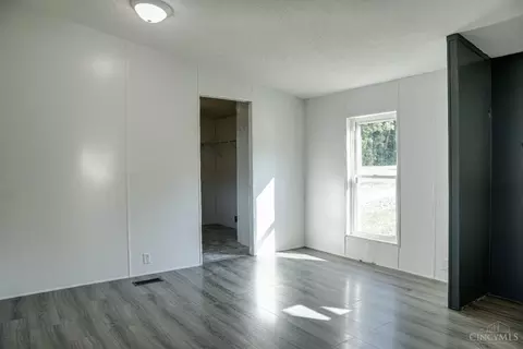 3267 Old State Rd, Mount Orab, OH 45154 photo 9