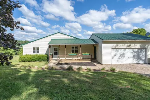9877 Berrysville Rd, Hillsboro, OH 45133