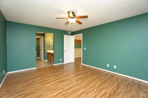 Bedroom - 5757 Cheviot Rd #2A, Cincinnati, OH 45247 photo 2 of 4