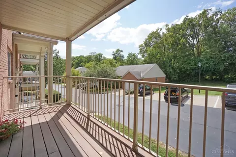 Exterior - 5757 Cheviot Rd #2A, Cincinnati, OH 45247 photo 2 of 4