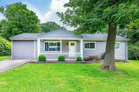 1184 Donna Marie Dr, Hamilton, OH 45013