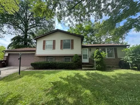 31 Quail Brace Ct, Amelia, OH 45102