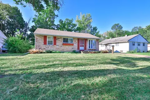 2481 Merriway Ln, Cincinnati, OH 45231