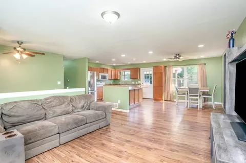 Living - 216 Sunset Ave, Harrison, OH 45030 photo 1 of 2