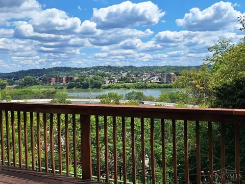 1005 Hill St #B, Cincinnati, OH 45202 photo 8