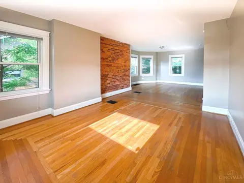 Living - 3927 N Bend Rd, Cheviot, OH 45211 photo 3 of 5