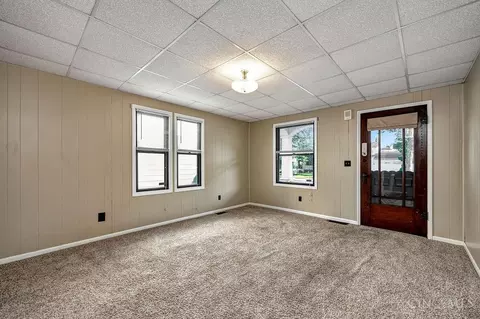 Living - 604 Harrison Ave, Harrison, OH 45030 photo 1 of 4