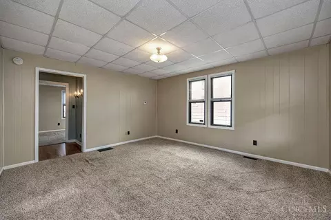 Living - 604 Harrison Ave, Harrison, OH 45030 photo 3 of 4