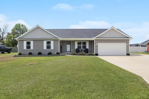 120 Ella Rose Dr, Mount Orab, OH 45154
