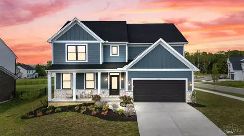 6796 Cork Dr, West Chester, OH 45069