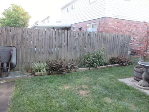 Exterior - 1158 Oldwick Dr, Reading, OH 45215 photo 22 of 26