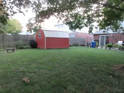 Exterior - 1158 Oldwick Dr, Reading, OH 45215 photo 17 of 26