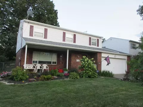 1158 Oldwick Dr, Reading, OH 45215