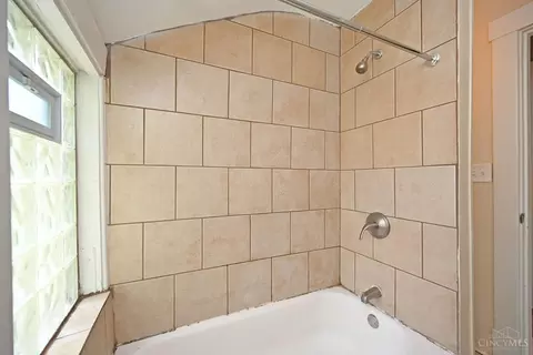 Bath - 2804 Shaffer Ave, Cincinnati, OH 45211 photo 2 of 2