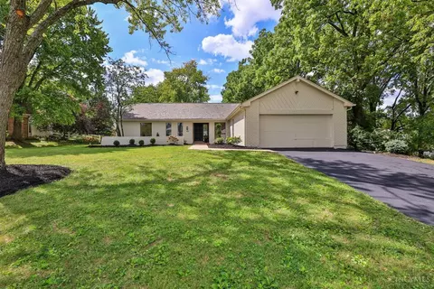 6979 Windwood Dr, West Chester, OH 45241