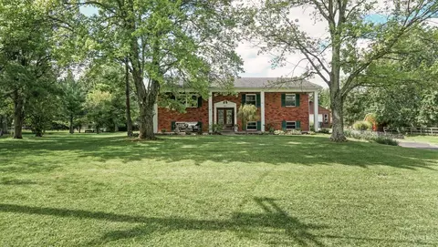 8837 Monticello Dr, West Chester, OH 45069
