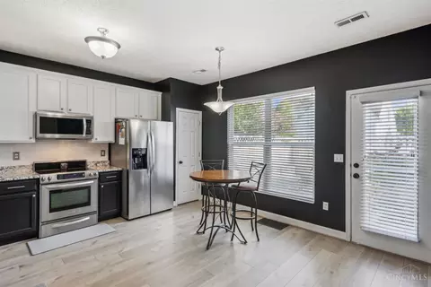 Kitchen - 861 Anson Dr, Cincinnati, OH 45245 photo 2 of 3