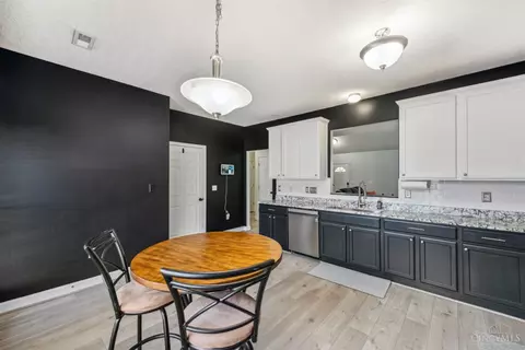 Kitchen - 861 Anson Dr, Cincinnati, OH 45245 photo 3 of 3