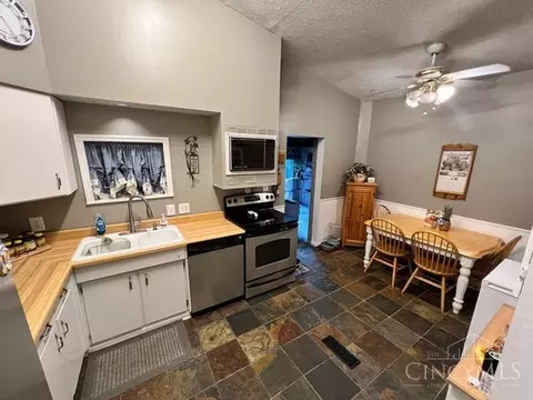 4263 Jones Ln, Cincinnati, OH 45244 photo 11