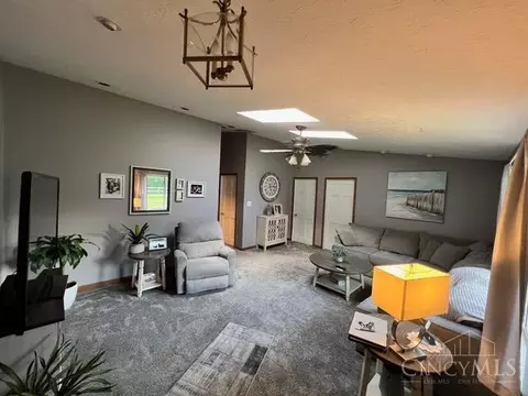 4263 Jones Ln, Cincinnati, OH 45244 photo 10