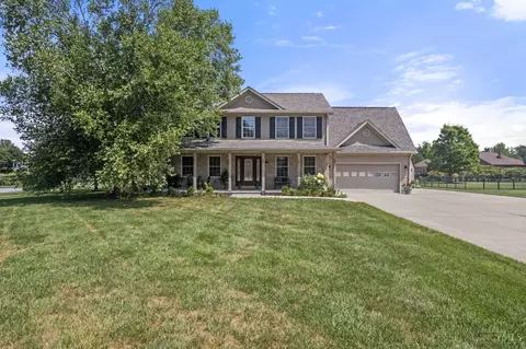 207 Woodland Xing, Mount Orab, OH 45154