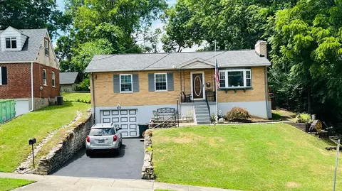 813 Lory Ln, Reading, OH 45215