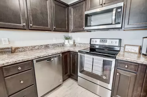 426 Heritage Sq, Harrison, OH 45030 photo 17