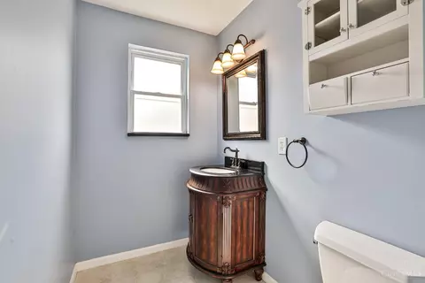 235 Bernard Ave, Reading, OH 45215 photo 13
