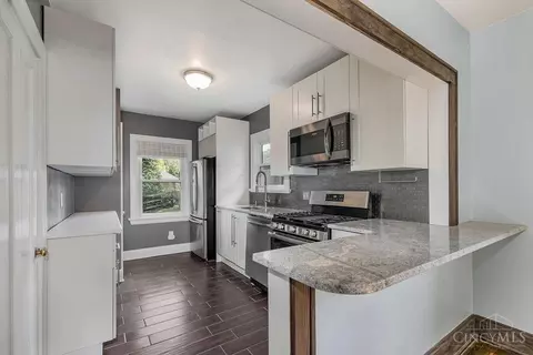 Kitchen - 3615 Madison Rd, Cincinnati, OH 45209 photo 1 of 4