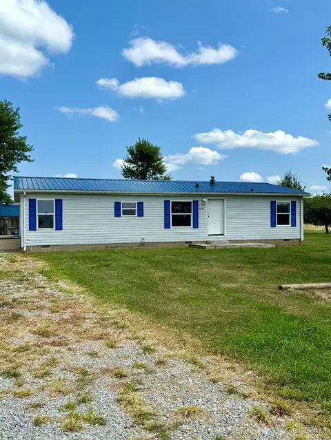 9650 Mad River Rd, Hillsboro, OH 45133