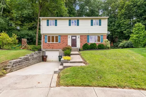 2352 Madonna Dr, Cincinnati, OH 45238