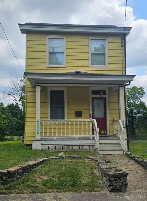 1156 Troy Ave, Glendale, OH 45246