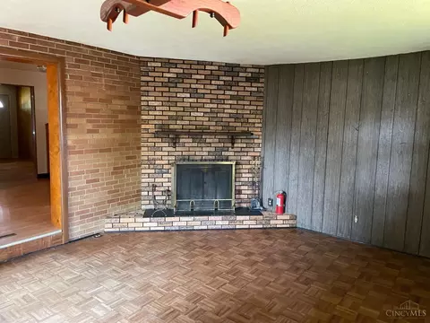 Living - 2480 Cornwall Dr, Cincinnati, OH 45231 photo 4 of 4