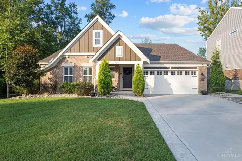 4777 Paddock Xing, Batavia, OH 45103