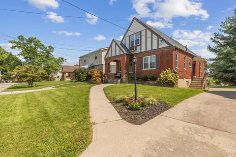 Exterior - 3988 Raceview Ave, Cincinnati, OH 45211 photo 3 of 11
