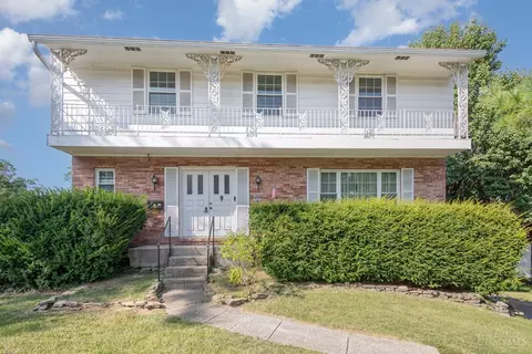 660 Park Ave, Springdale, OH 45246