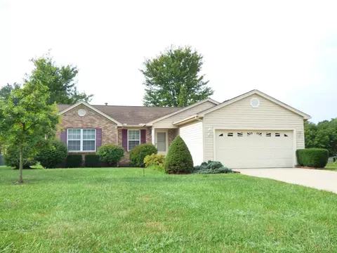 1415 Breckenridge Dr, Amelia, OH 45102