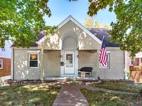 6666 Salem Rd, Anderson Twp, OH 45230