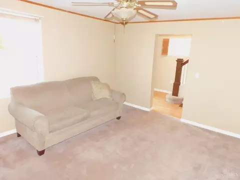 1015 Lockman Ave, Cincinnati, OH 45238 photo 10